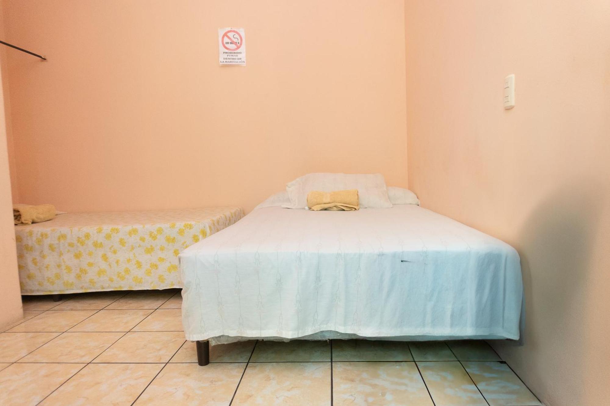 Suchitoto Hostal Delmy מראה חיצוני תמונה